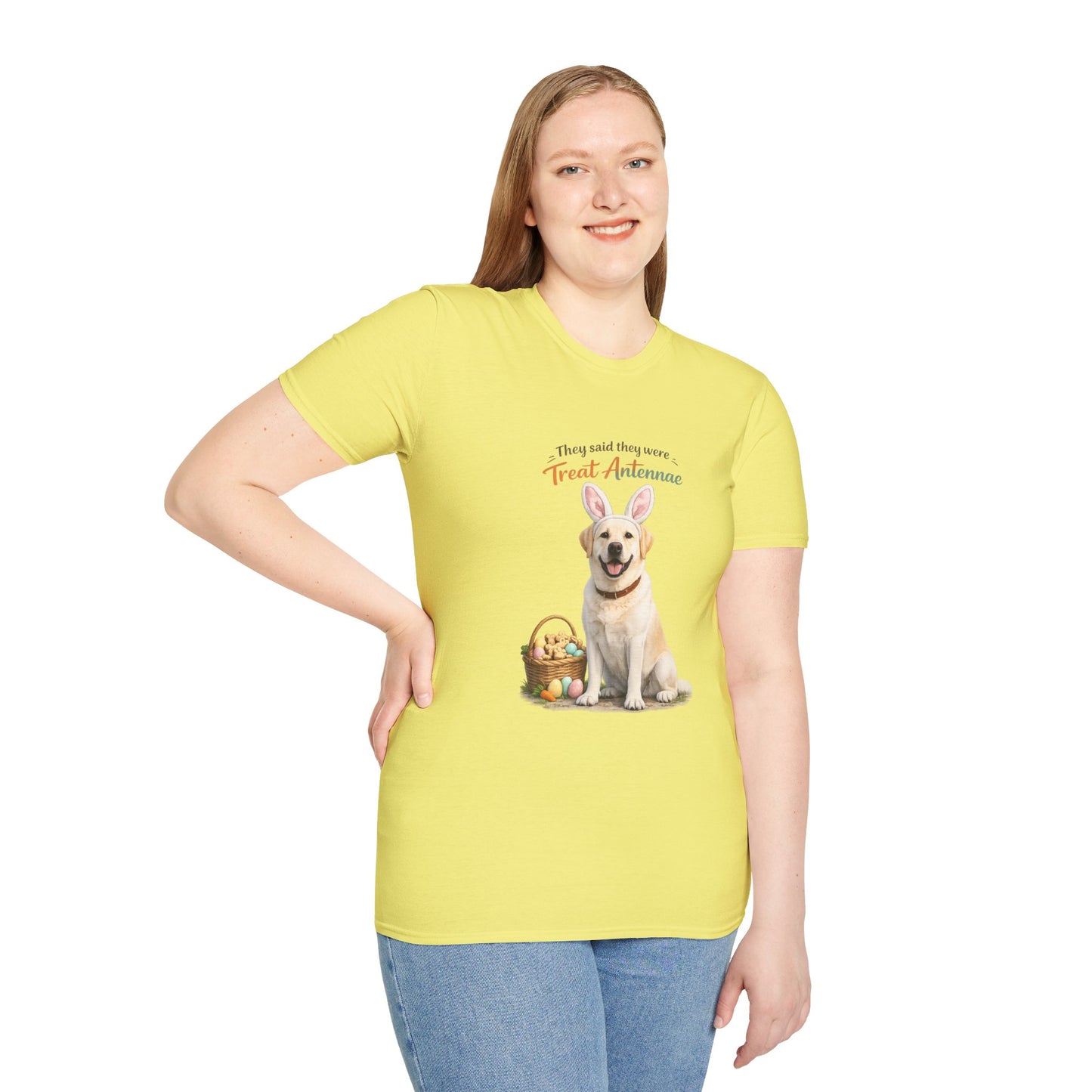 Yellow Lab Treat Antenna™ – Easter Yellow Lab Lover T-Shirt